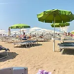 Sole فندق